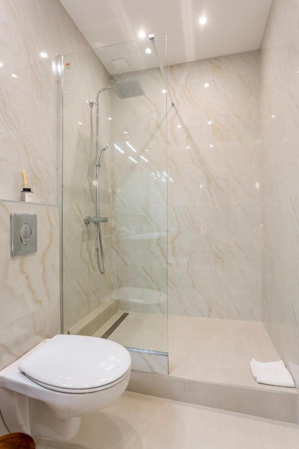 Reva Suites Paris Exteriör bild